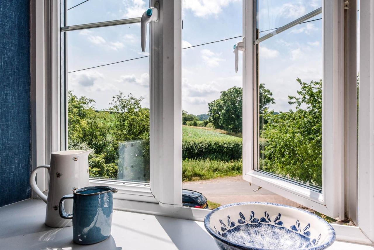 3 Vicarage Cottages Bruisyard Air Manage Suffolk 萨克斯曼德姆 外观 照片