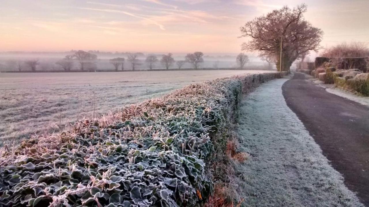 3 Vicarage Cottages Bruisyard Air Manage Suffolk 萨克斯曼德姆 外观 照片